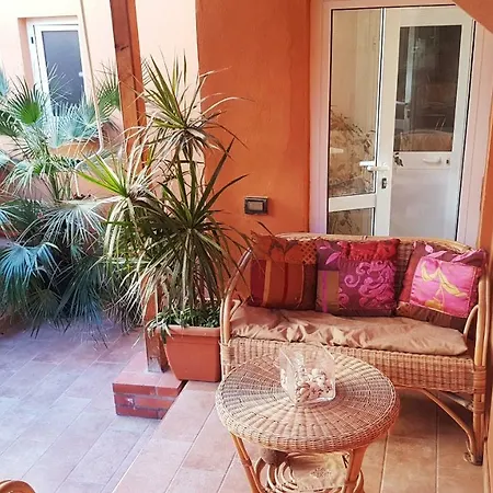 Alojamento de Acomodação e Pequeno-almoço B&B Alassio Alassio
