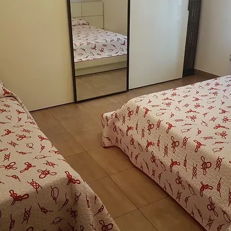 Alojamento de Acomodação e Pequeno-almoço B&B Alassio