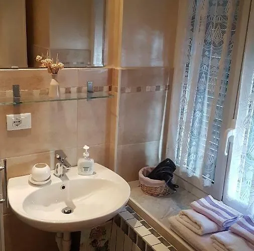 Oda ve Kahvaltı B&B Alassio 3*